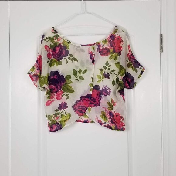 BLACK Poppy Boho Sheer Floral Printed Crop Top - Picture 6 of 9